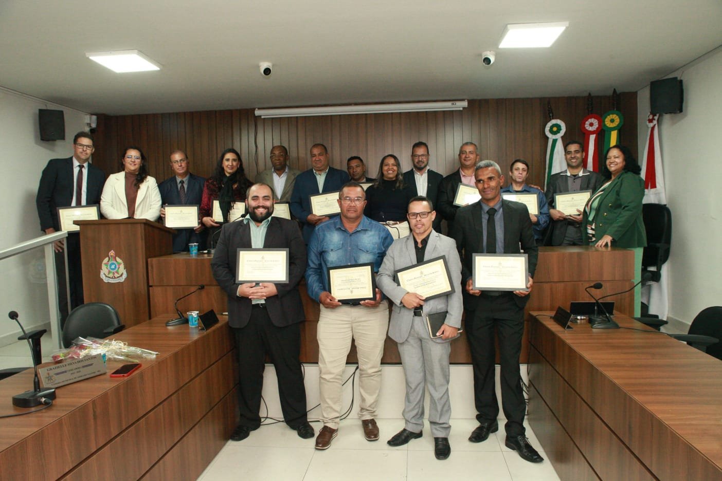 MOÇÃO DE RECONHECIMENTO HOMENAGEIA PASTORES EVANGÉLICOS EM SERRA DO SALITRE