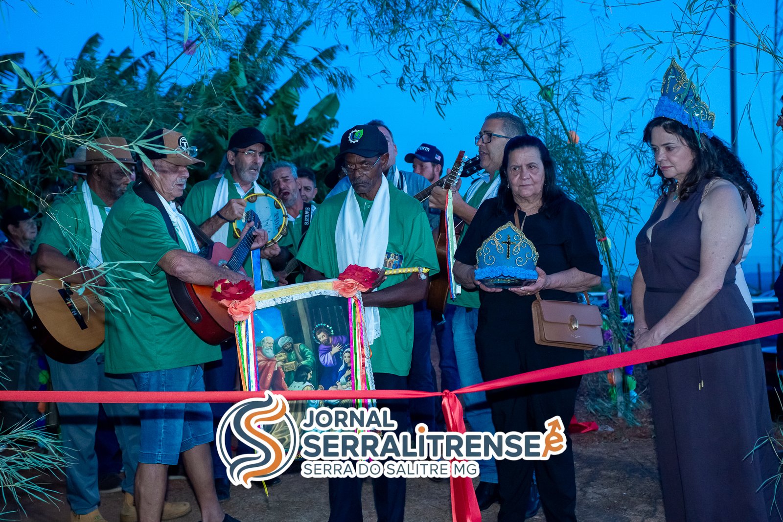 FOLIA DE REIS CELEBRA DEVOÇÃO E UNIÃO NA ZONA RUAL DE SERRA DO SALITRE COM FÉ E TRADIÇÃO