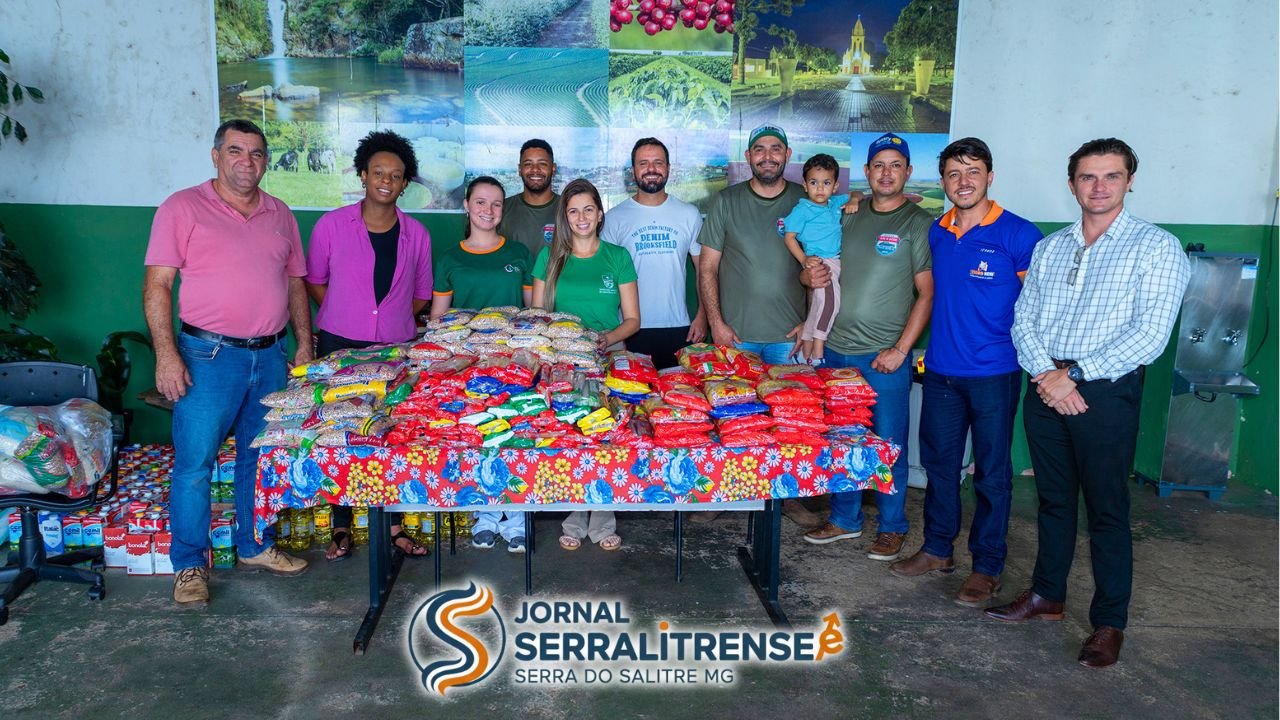 Encontro de Carros Antigos em Serra do Salitre Arrecada Mantimentos