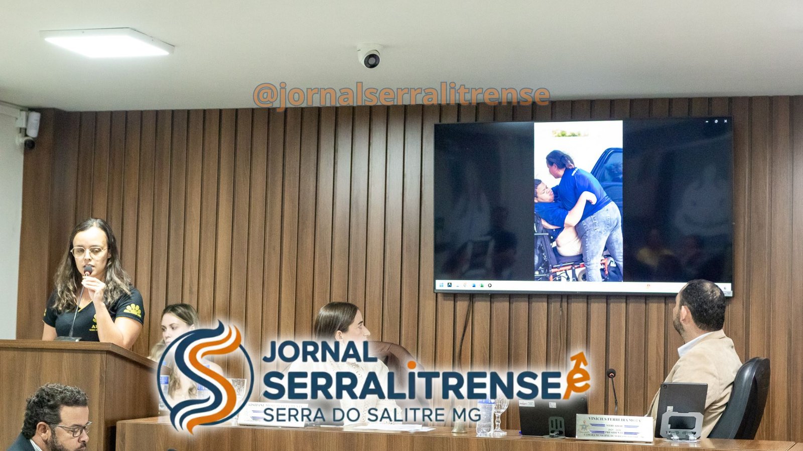 Sessão na Câmara de Serra do Salitre debate ajuda para o jovem Bruno